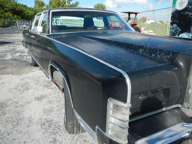 Lincoln Continental 1978 image number 27