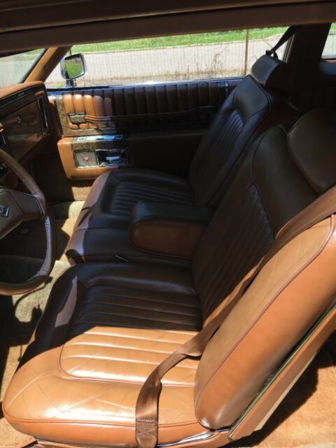 Cadillac Phaeton 1979 image number 28