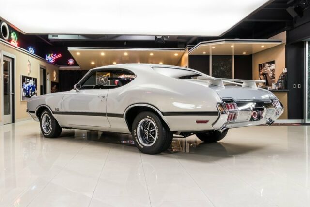 Oldsmobile 442 1972 image number 14