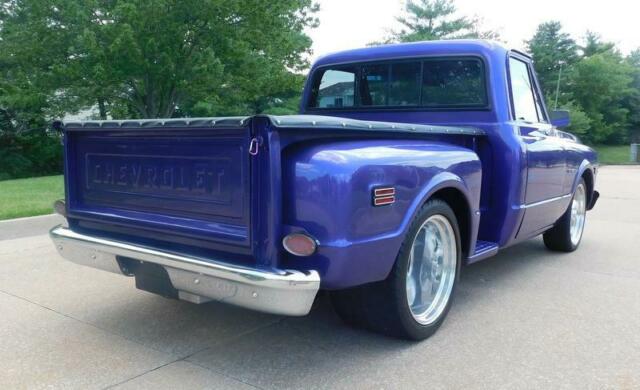 Chevrolet C-10 1969 image number 21