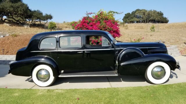 Cadillac Series 75 Fleetwood 1939 image number 18