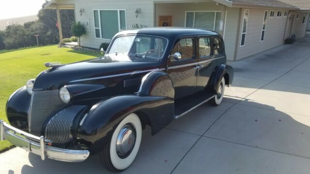 Cadillac Series 75 Fleetwood 1939 image number 2