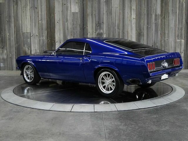 Ford FASTBACK 1969 image number 2