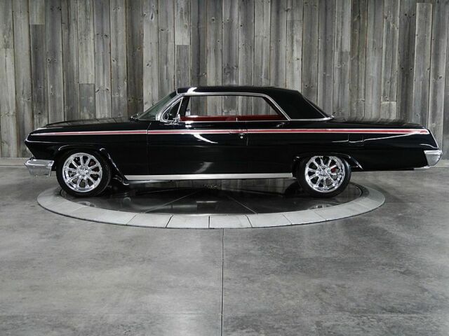 Chevrolet Impala 1962 image number 1