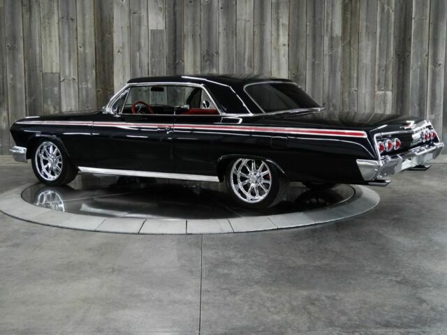 Chevrolet Impala 1962 image number 2