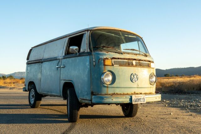 Volkswagen Bus/Vanagon 1973 image number 0