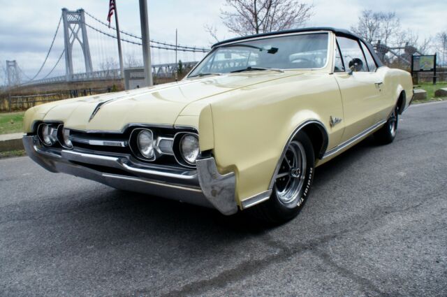 Oldsmobile 442 1967 image number 0