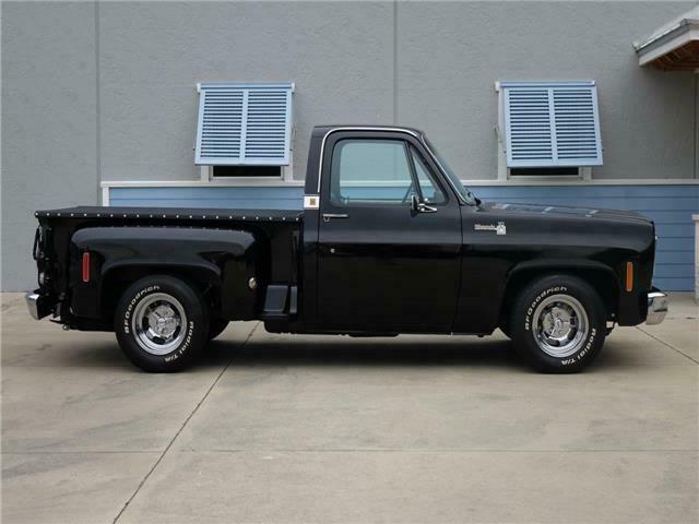 Chevrolet Silverado 1500 1975 image number 1