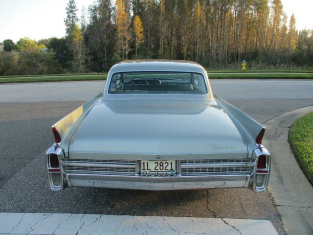 Cadillac DeVille 1963 image number 11