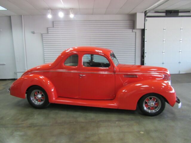 Ford Coupe 1939 image number 22