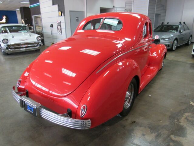 Ford Coupe 1939 image number 4