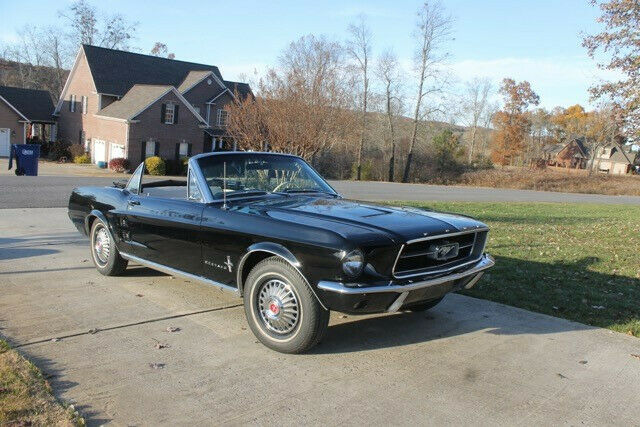 Ford Mustang 1967 image number 0