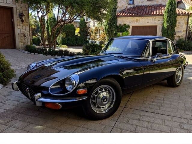 Jaguar E-Type 1971 image number 0