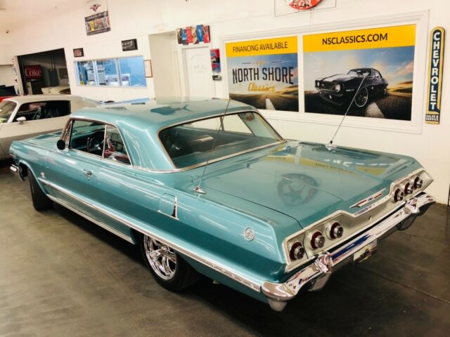 Chevrolet Impala 1963 image number 4