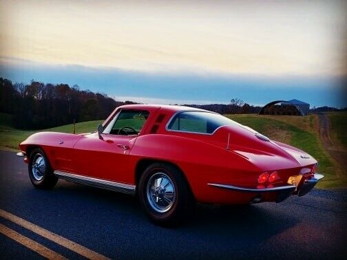 Chevrolet Corvette 1964 image number 35