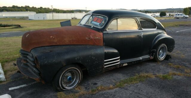 Chevrolet Fleetline 1947 image number 1