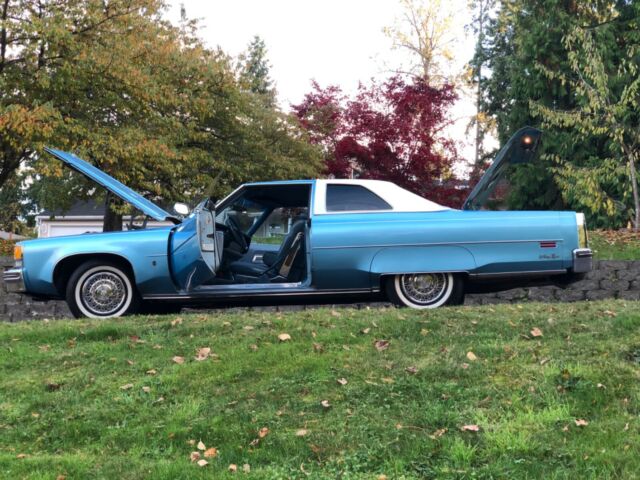 Oldsmobile Ninety-Eight 1976 image number 30