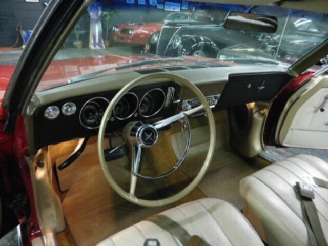 Chevrolet Corvair 1966 image number 21