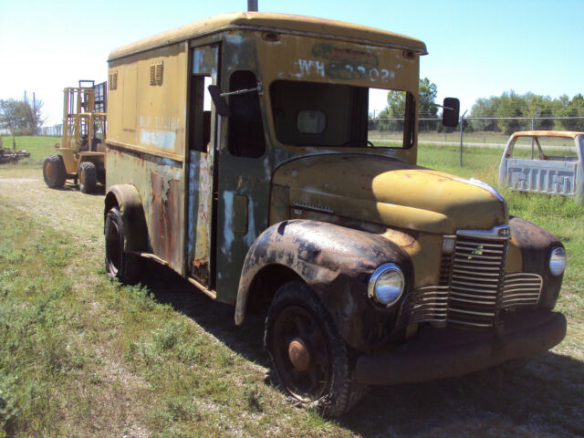 International Harvester KB5 1948 image number 2