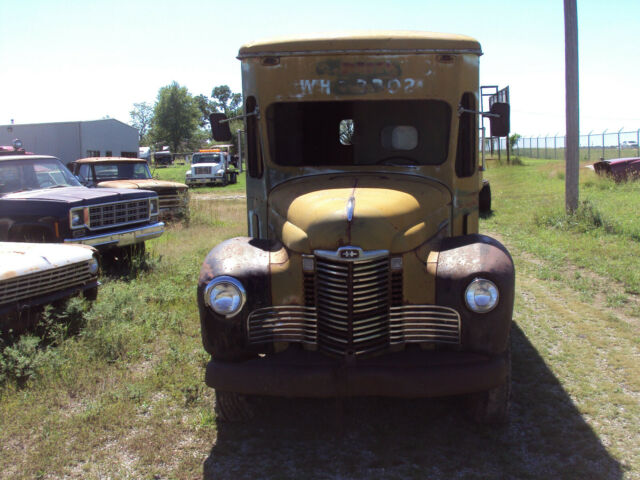 International Harvester KB5 1948 image number 25