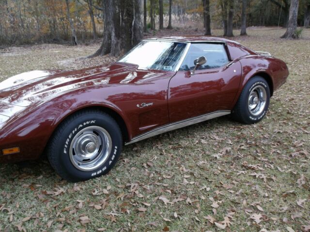 Chevrolet Corvette 1976 image number 0