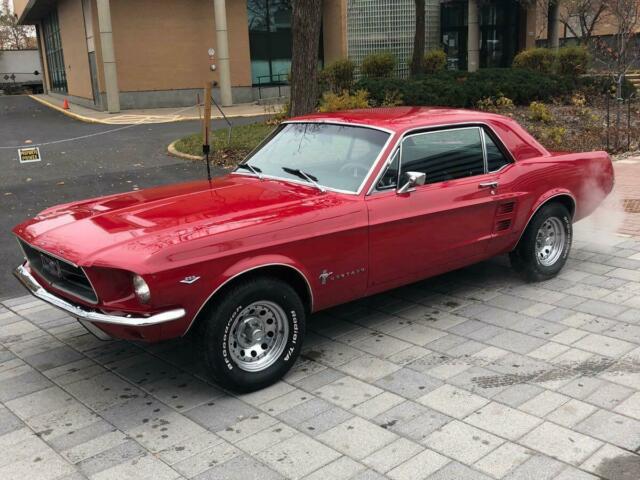 Ford Mustang 1967 image number 0