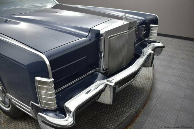 Lincoln CONTINENTAL COUPE 1977 image number 18