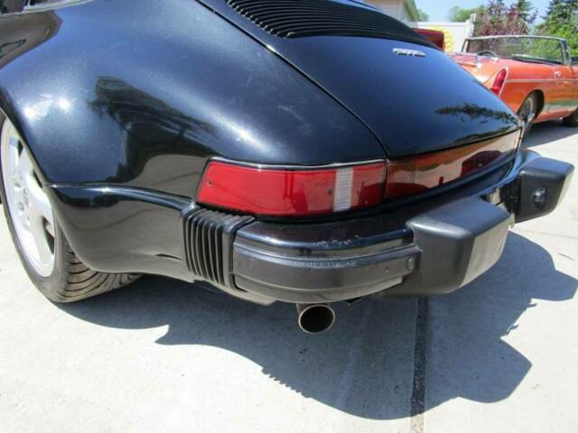 Porsche 911 1976 image number 14