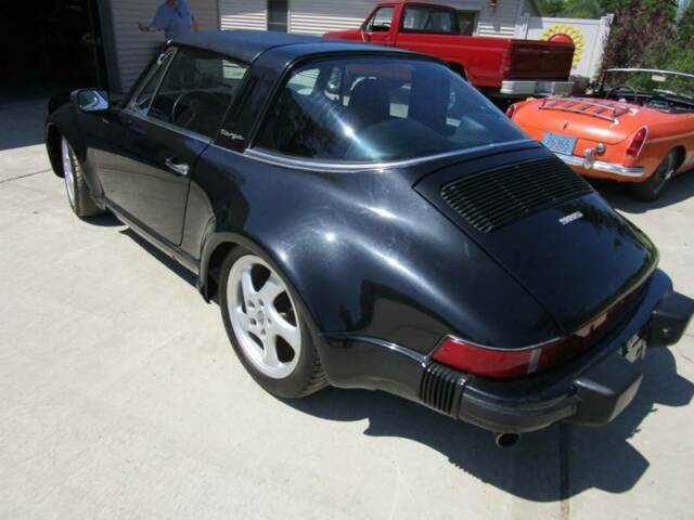 Porsche 911 1976 image number 29