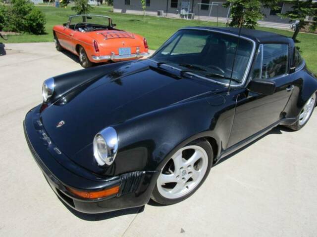 Porsche 911 1976 image number 32