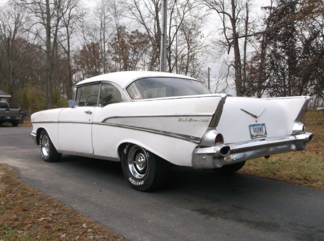 Chevrolet Bel Air/150/210 1957 image number 24