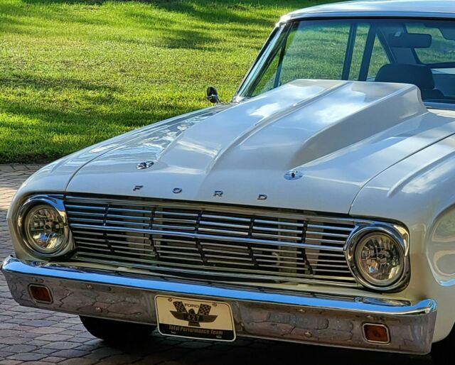 Ford Falcon 1963 image number 10