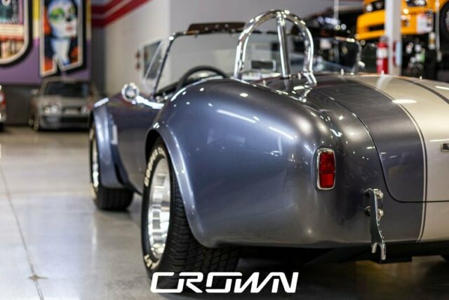 Superformance MKIII Cobra 1965 image number 36