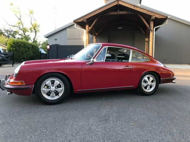 Porsche 911 1967 image number 30