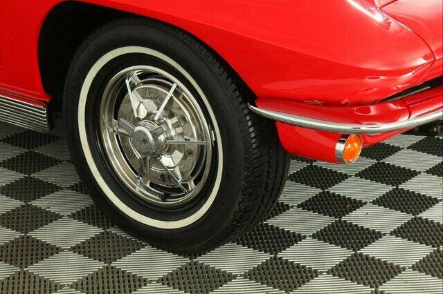 Chevrolet Corvette 1963 image number 12