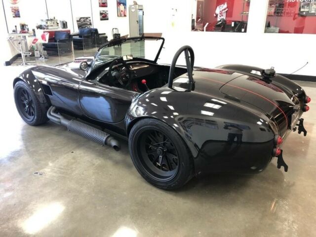 Backdraft Racing Cobra RT4 Roadster 1965 image number 10