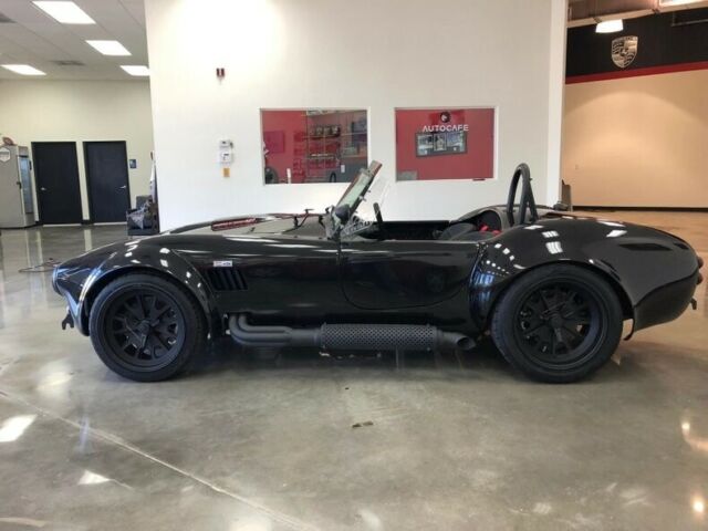 Backdraft Racing Cobra RT4 Roadster 1965 image number 2