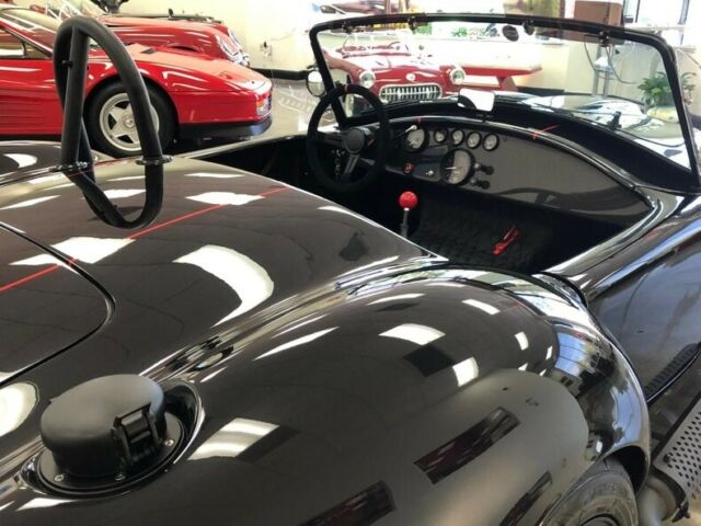 Backdraft Racing Cobra RT4 Roadster 1965 image number 39