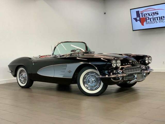 Chevrolet Corvette 1961 image number 0