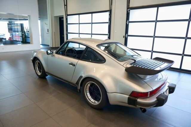 Porsche 911 1979 image number 6