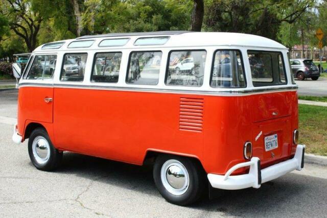 Volkswagen TYPE 2 BUS T2A 1970 image number 45