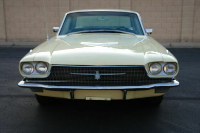 Ford Thunderbird 1966 image number 32