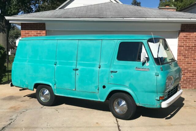 Ford E-Series Van 1966 image number 1