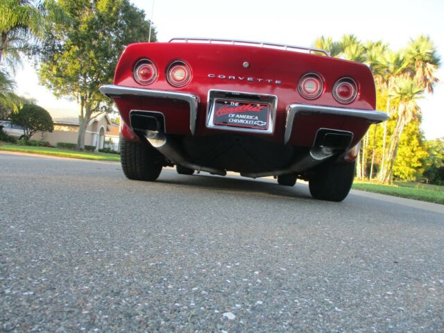 Chevrolet Corvette 1972 image number 11