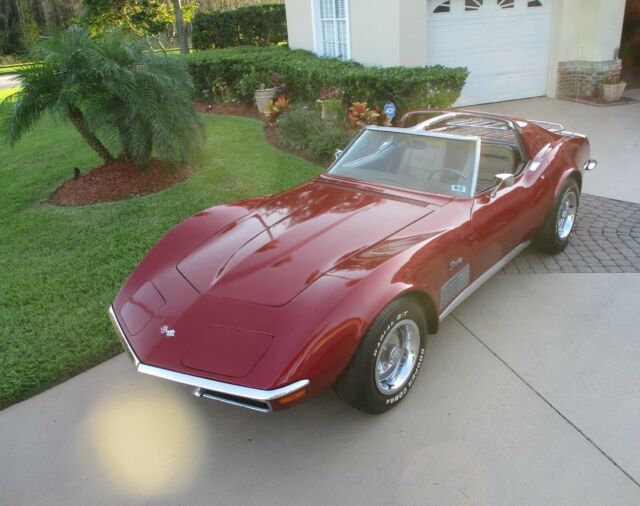 Chevrolet Corvette 1972 image number 2