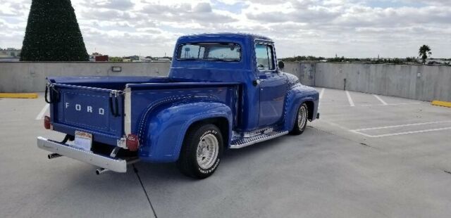 Ford F-100 1956 image number 28