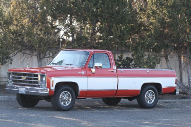 Chevrolet C/K Pickup 2500 1979 image number 2