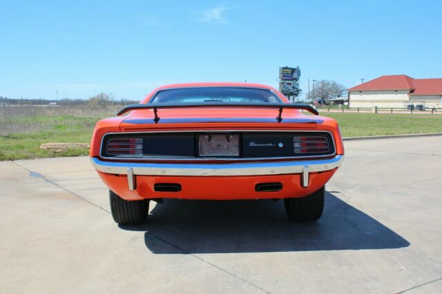 Plymouth Barracuda 1970 image number 1