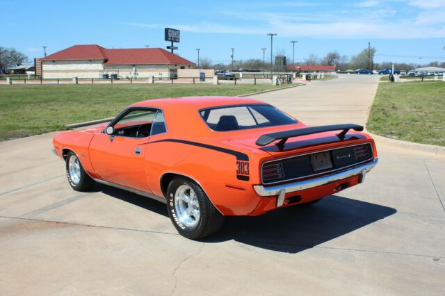 Plymouth Barracuda 1970 image number 2