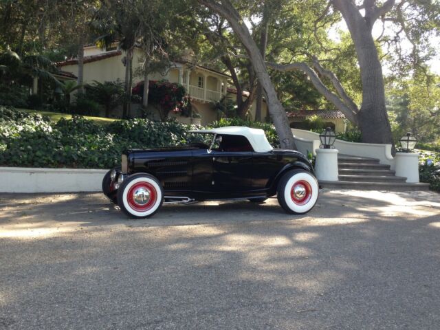 Ford Roadster 1932 image number 10